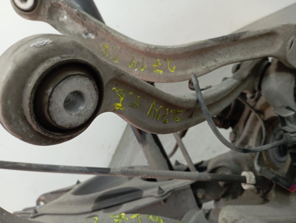 Braccio di sospensione posteriore sinistro MERCEDES-BENZ Classe E (W212) Imagem-1