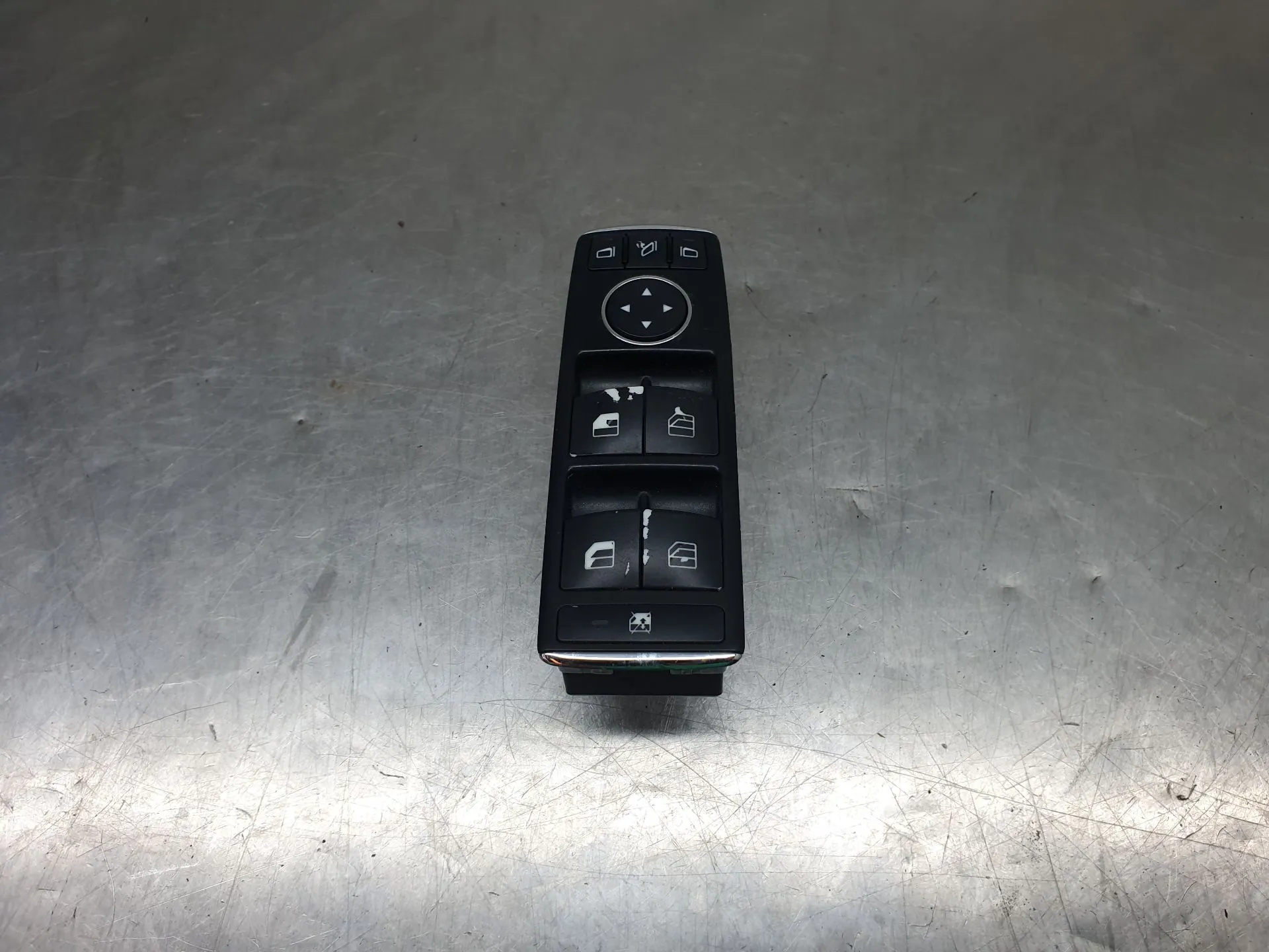 Commande / interrupteur lève-vitre Avant gauche MERCEDES-BENZ Classe E (W212)