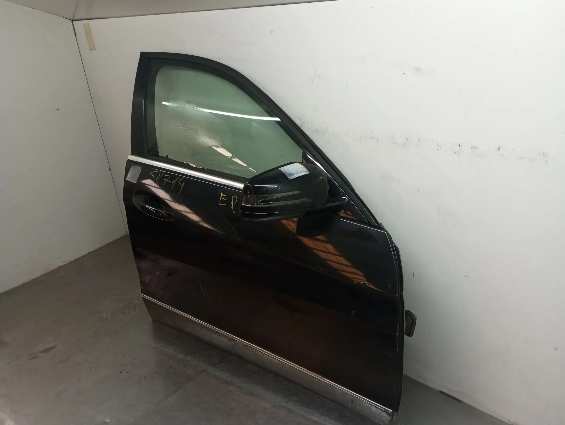 Right front Door MERCEDES-BENZ Classe E (W212) Imagem-2