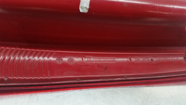 Réflecteur arrière gauche CITROËN C4 I (LC_) Imagem-4