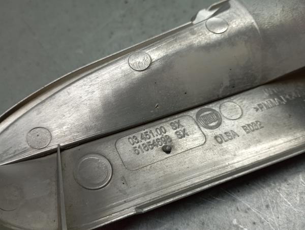 Feu antibrouillard Arrière Gauche FIAT Punto Evo (199_) Imagem-3