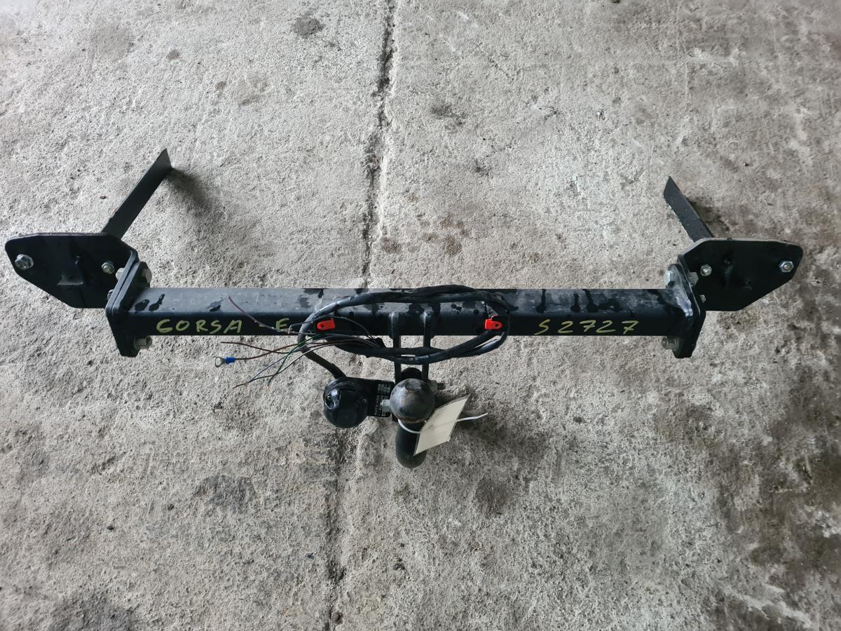 Gancho reboque OPEL Corsa E