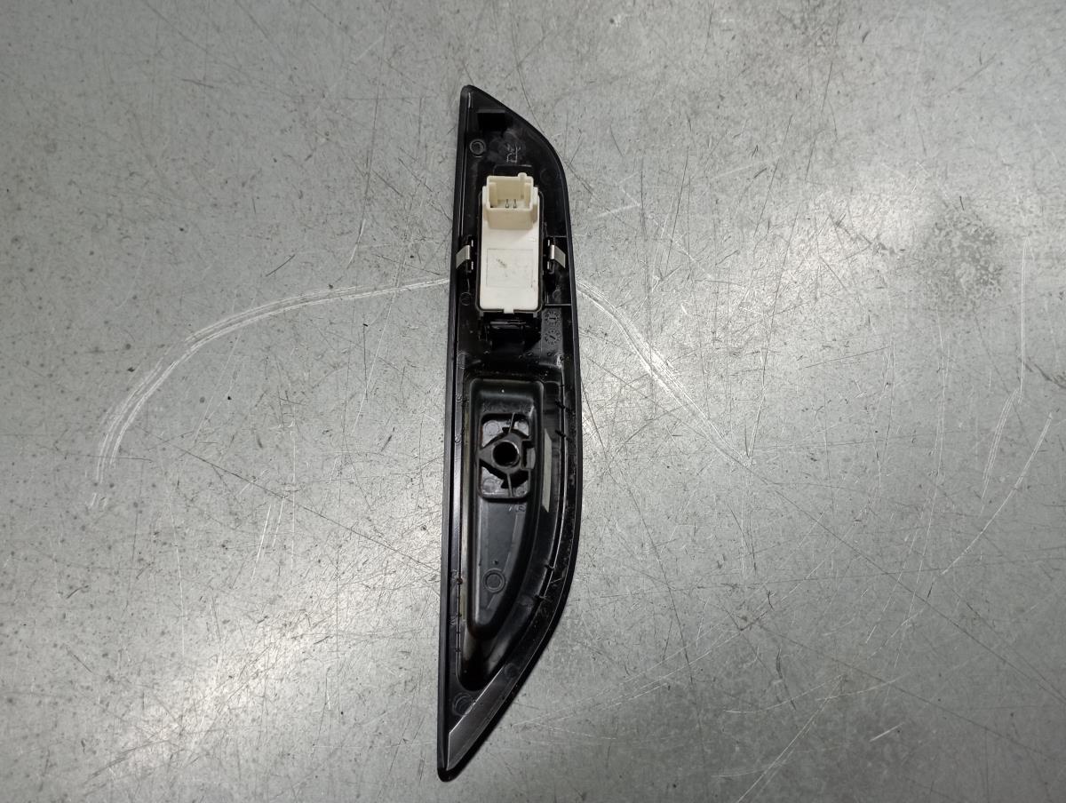 Mando / interruptor elevalunas delantero derecho PEUGEOT 208 II Imagem-1