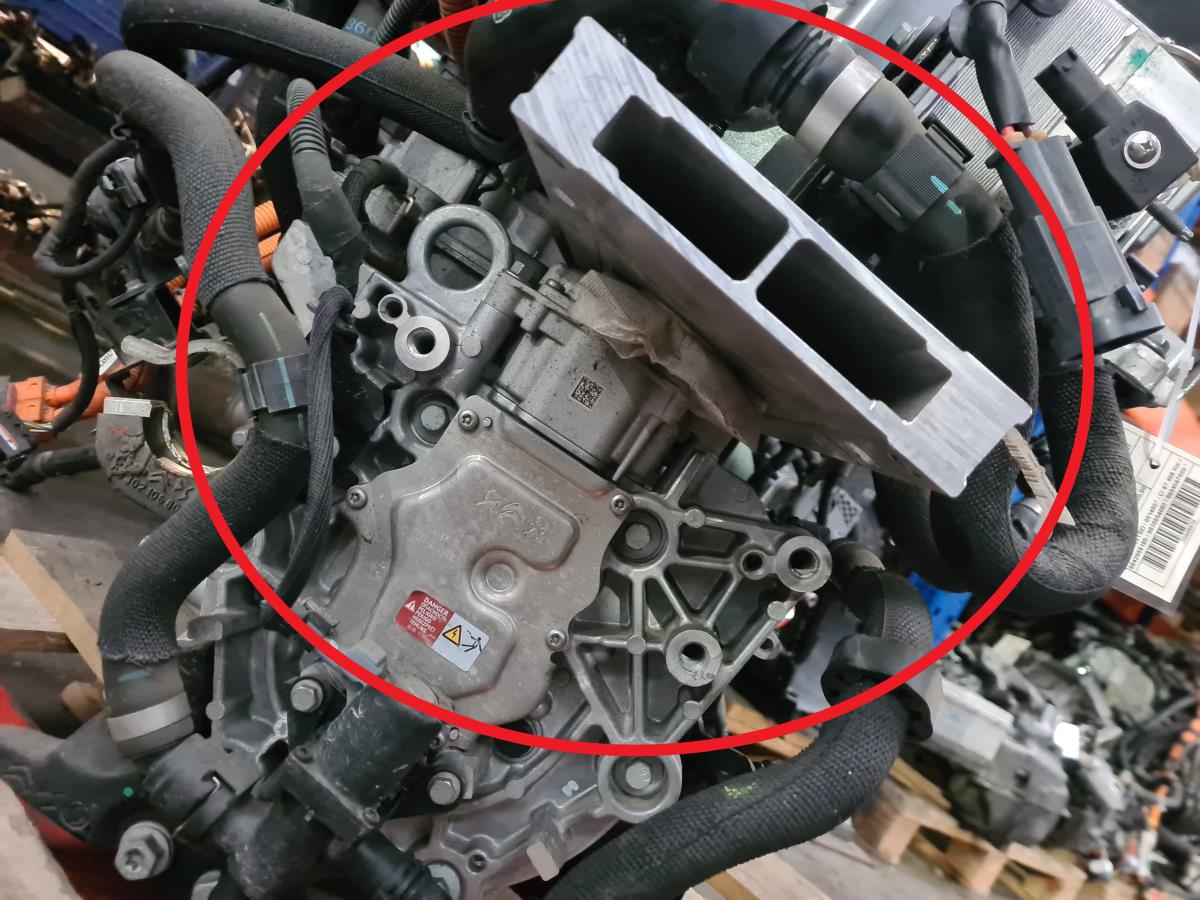 Motor completo PEUGEOT 208 II Imagem-2