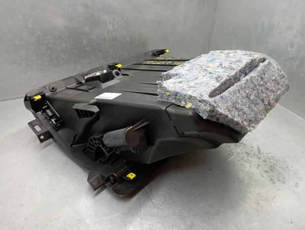 Guantera RENAULT Megane IV (B9A/M_) Imagem-5