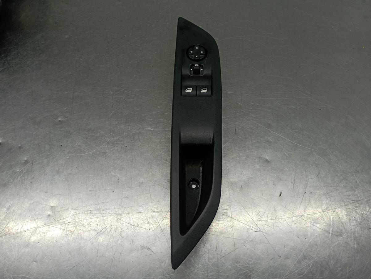 Comando / interruttore alzacristallo anteriore sinistro PEUGEOT 208 II