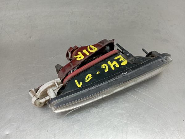 Right front fog light  BMW 3 (E46) Imagem-1