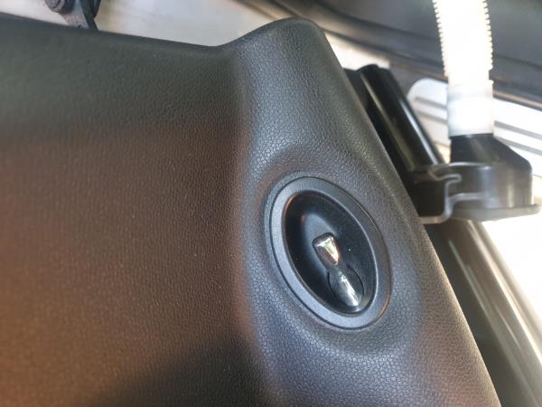 Commande / interrupteur lève-vitre Arrière gauche MINI Mini Countryman (R60)