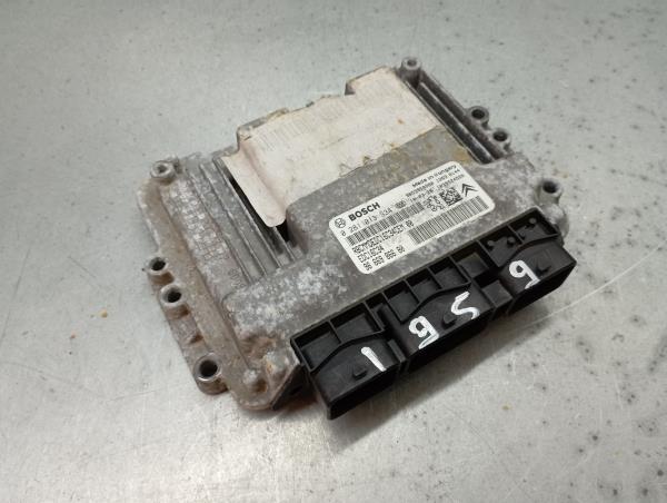 Centralina motor / ECU PEUGEOT 5008 I (0U_, 0E_)