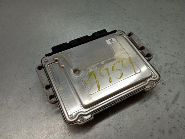 Centralina motor / ECU PEUGEOT 5008 I (0U_, 0E_) Imagem-2