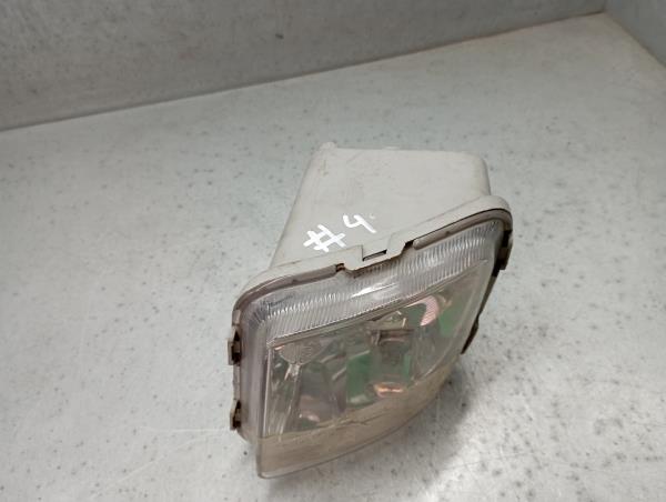 Feu antibrouillard Avant Gauche HYUNDAI H-1 / Starex (A1) Imagem-1