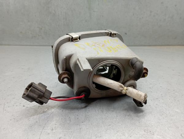 Feu antibrouillard Avant Gauche DAEWOO Nubira Sedan (J100) Imagem-2