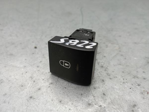 Commande / interrupteur multifonctions PEUGEOT 3008 I (0U_)