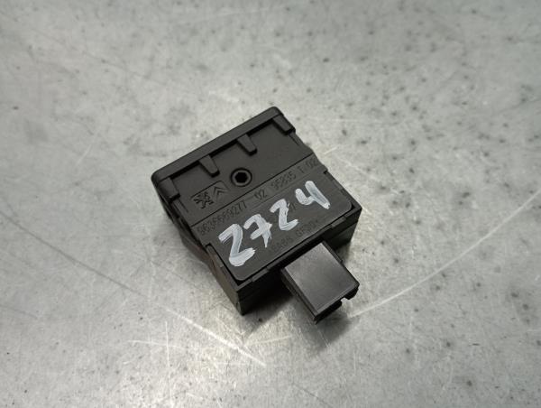 Multifunction control PEUGEOT 308 II Imagem-1