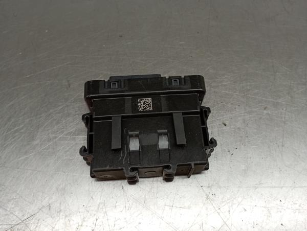 Modulo gateway RENAULT Clio V (BF_)