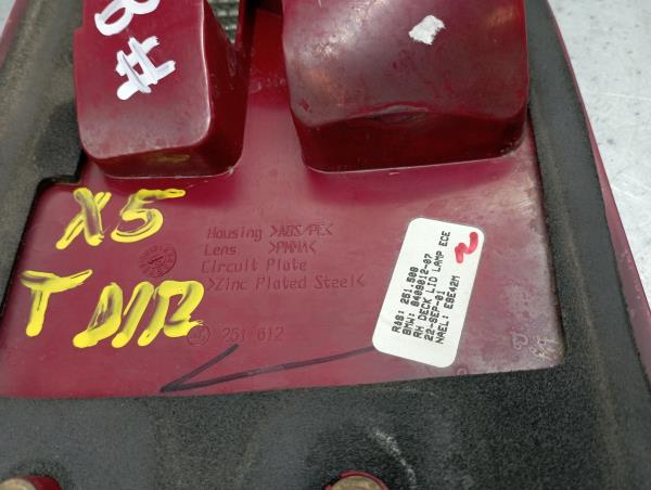 Feu de coffre Droite BMW X5 (E53) Imagem-3