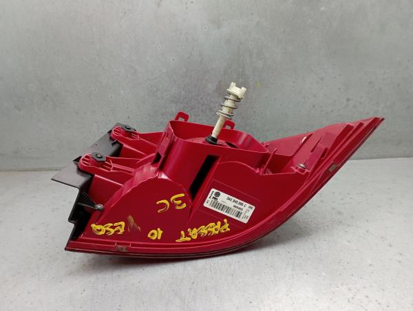 Feu arrière Gauche VOLKSWAGEN Passat (362) Imagem-3