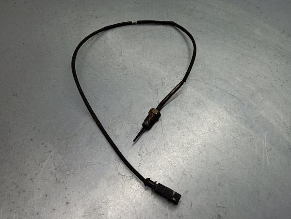 Lambda sensor VOLKSWAGEN Golf VI (5K1) Imagem-1