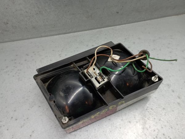 Left Tailgate light  SKODA Favorit Hatchback (781) Imagem-4