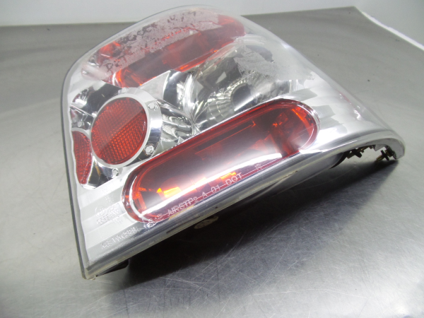 Right Tail light VOLKSWAGEN Golf IV (1J1) Imagem-1