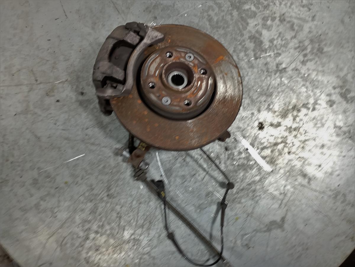 Fusello anteriore destro DACIA Sandero III