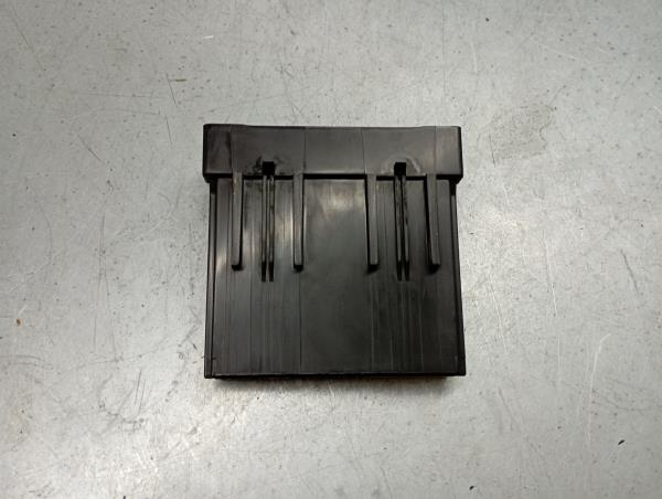 Módulo confort PEUGEOT 308 SW II Imagem-1