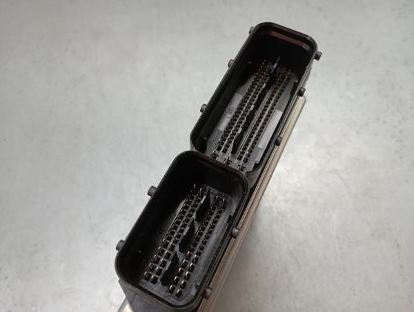 Engine control unit / ECU AUDI A4 Avant (8ED, B7) Imagem-2