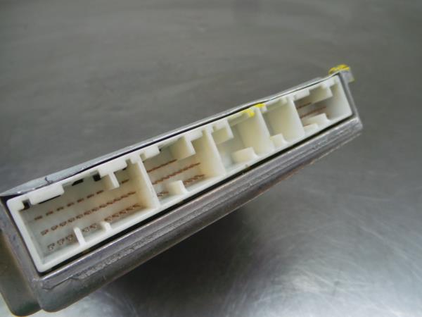 Centralita motor / ECU HONDA Civic VII Hatchback (EU_, EP_, EV_) Imagem-2