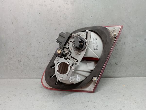 Left Tailgate light  MERCEDES-BENZ Classe E (W210) Imagem-1