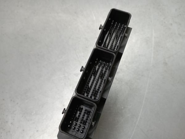 Centralina motor / ECU RENAULT Captur (J5_) Imagem-2