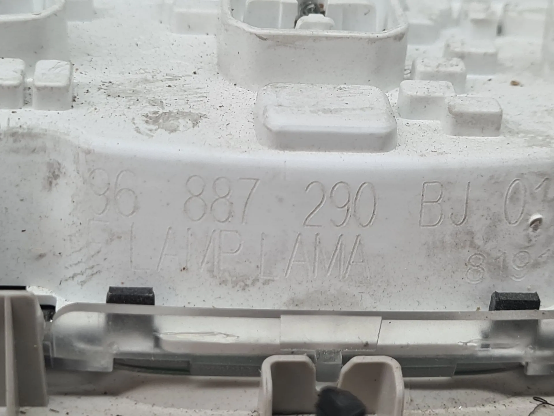 Plafonier frente CITROËN C4 Picasso II Imagem-3