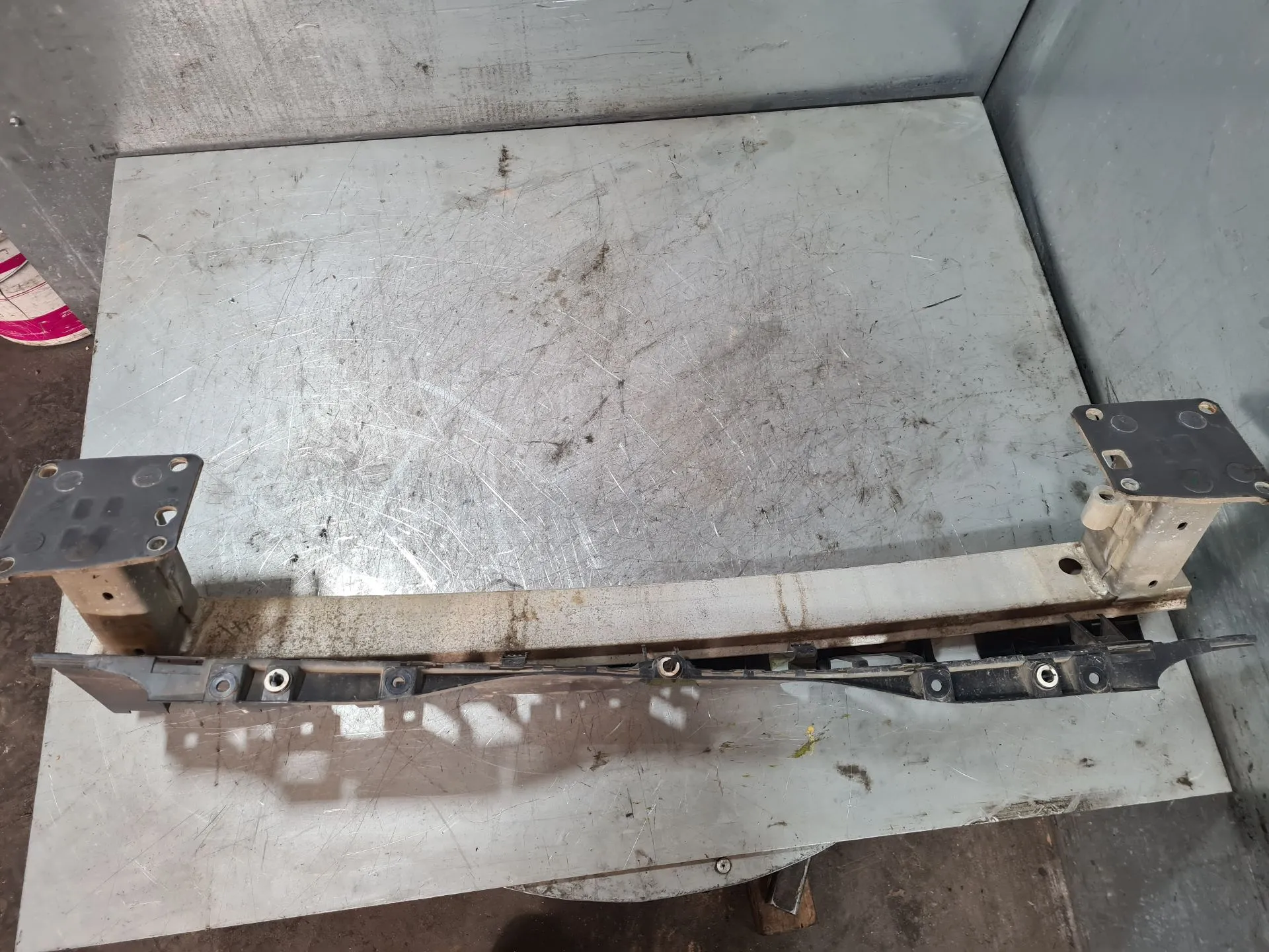 Renfort pare-chocs arrière CITROËN C4 Picasso II Imagem-2