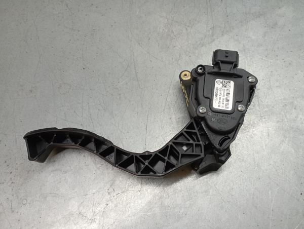 Accelerator Pedal RENAULT Clio V (BF_) Imagem-1