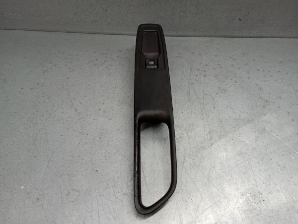 Mando / interruptor elevalunas delantero derecho RENAULT Captur (J5_)