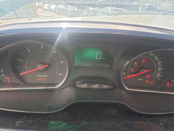 Instrument cluster PEUGEOT 208 Imagem-4