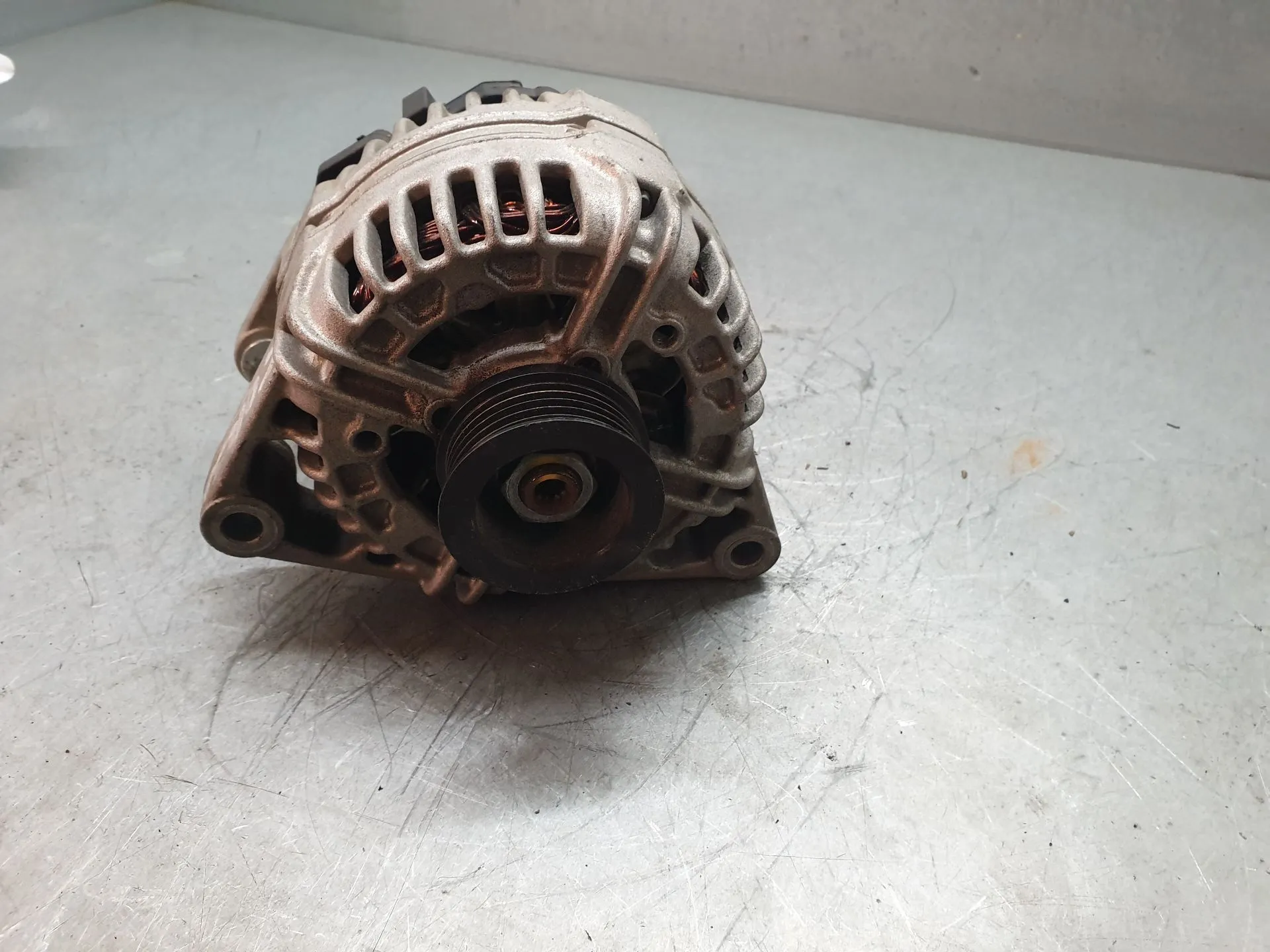 Alternador OPEL Corsa D Imagem-1