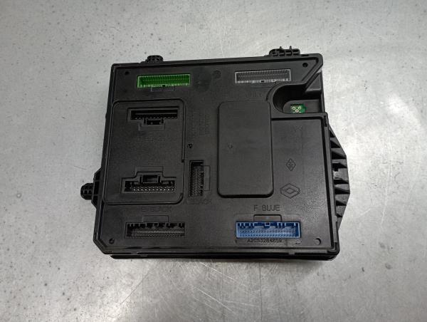 Caixa fusíveis / SAM / BSI RENAULT Megane III Coupé (DZ0/1_)