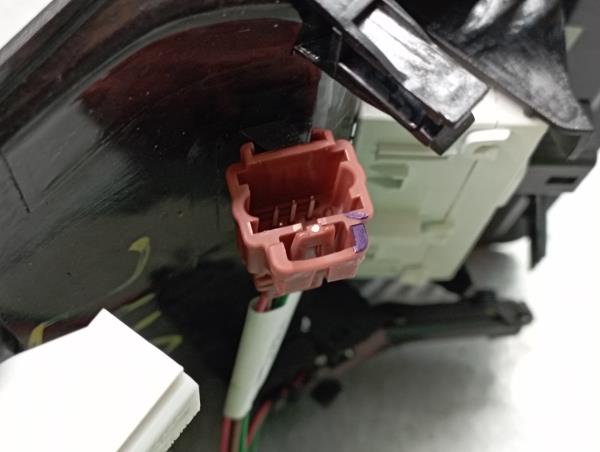 Front seat light RENAULT Captur II Imagem-2