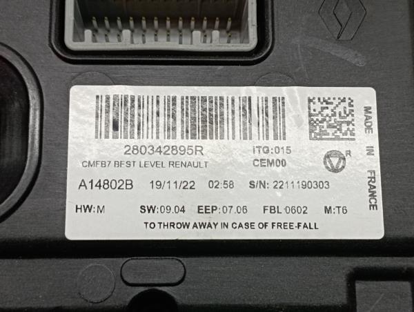 Kit Auto-rádio RENAULT Captur II Imagem-4