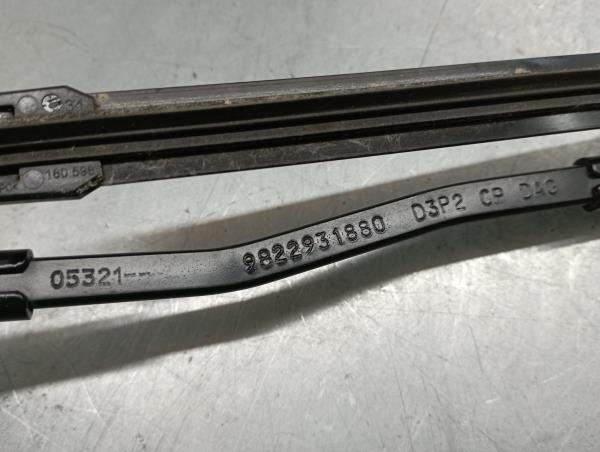 Braccio del tergicristallo anteriore destro PEUGEOT 208 II Imagem-2