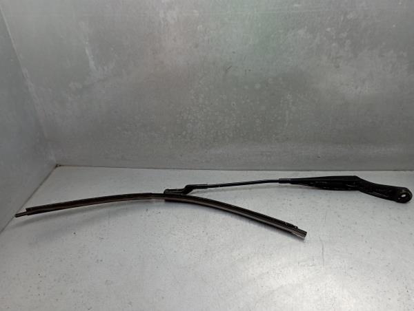 Haste / braço de escova limpa vidros frente esquerda PEUGEOT 308 SW II