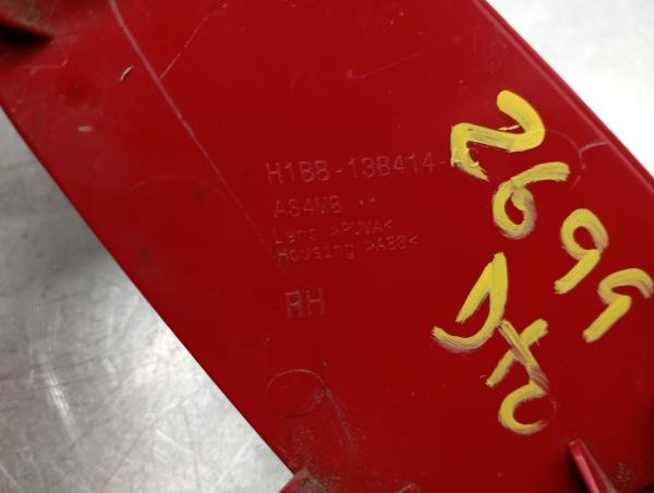 Right rear reflector FORD Fiesta VII (HJ, HF) Imagem-2