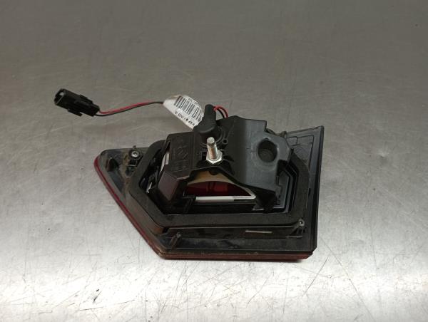 Feu de coffre Gauche RENAULT Clio IV (BH_) Imagem-1