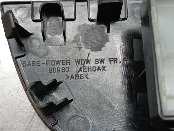 Mando / interruptor elevalunas delantero derecho NISSAN Qashqai II (J11) Imagem-2