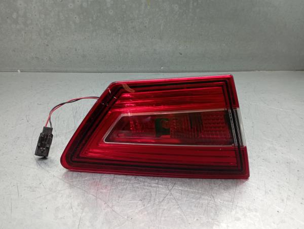 Feu de coffre Gauche RENAULT Clio IV (BH_)