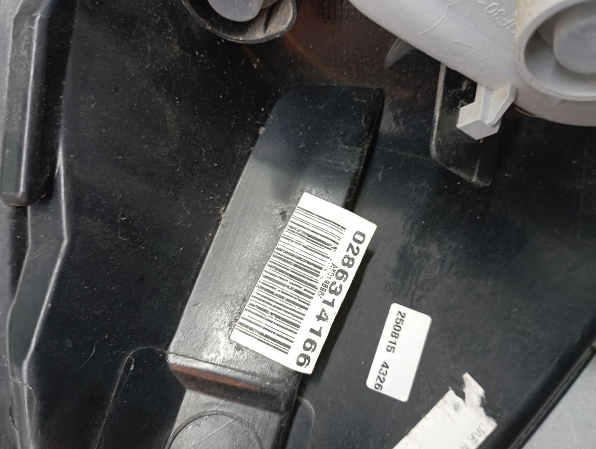 Feu arrière Droite RENAULT Captur (J5_) Imagem-3