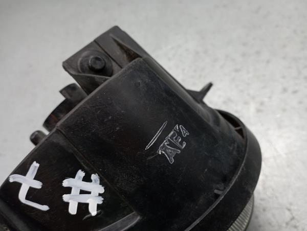 Left front fog light KIA Sorento I (JC) Imagem-3