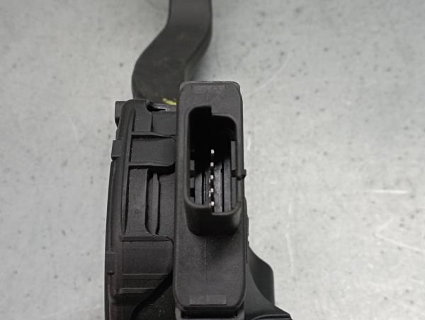 Pedal acelerador PEUGEOT 308 (4A_, 4C_) Imagem-2