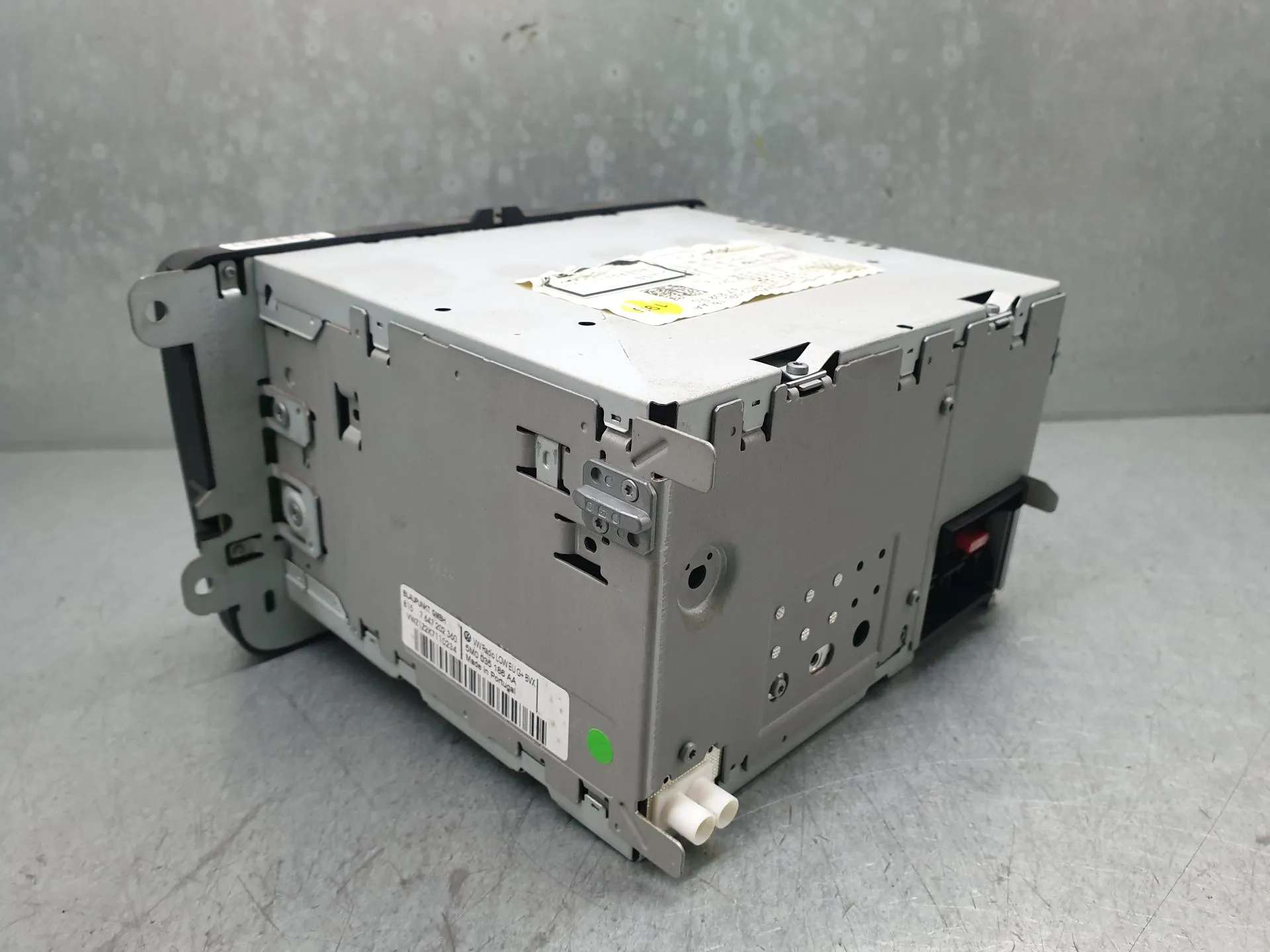 Car radio VOLKSWAGEN Polo (6R, 6C) Imagem-3