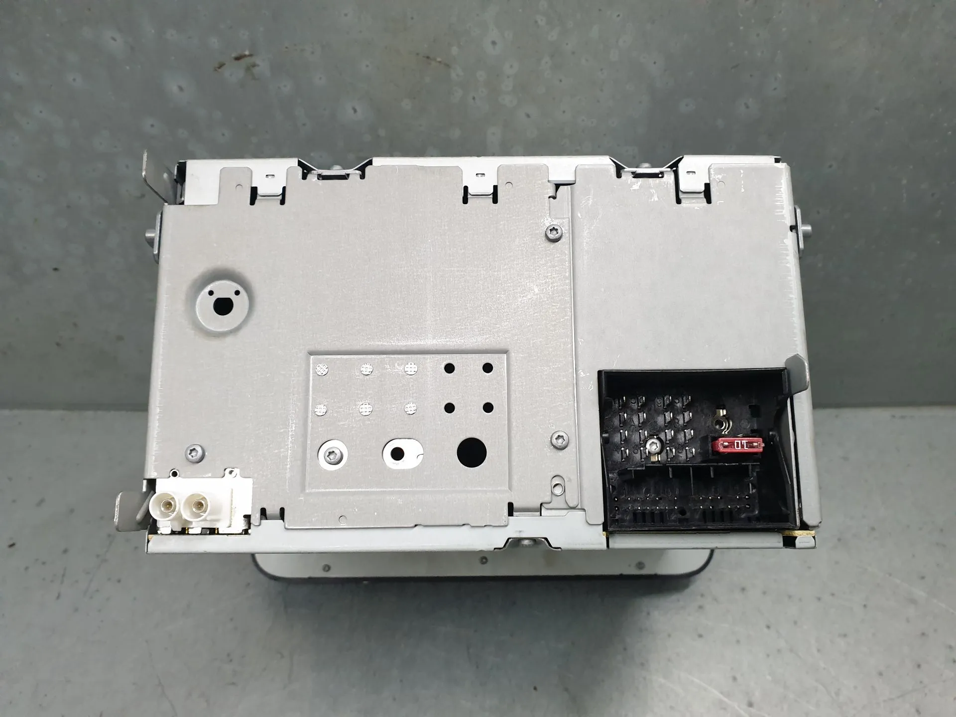 Car radio VOLKSWAGEN Polo (6R, 6C) Imagem-5